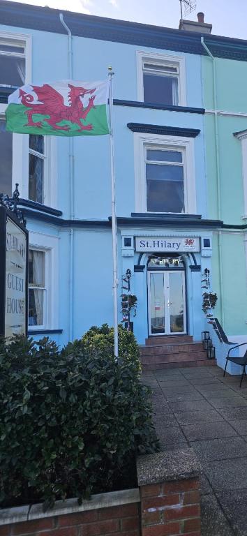 St. Hilary Guest House - Bed and Breakfast Llandudno
