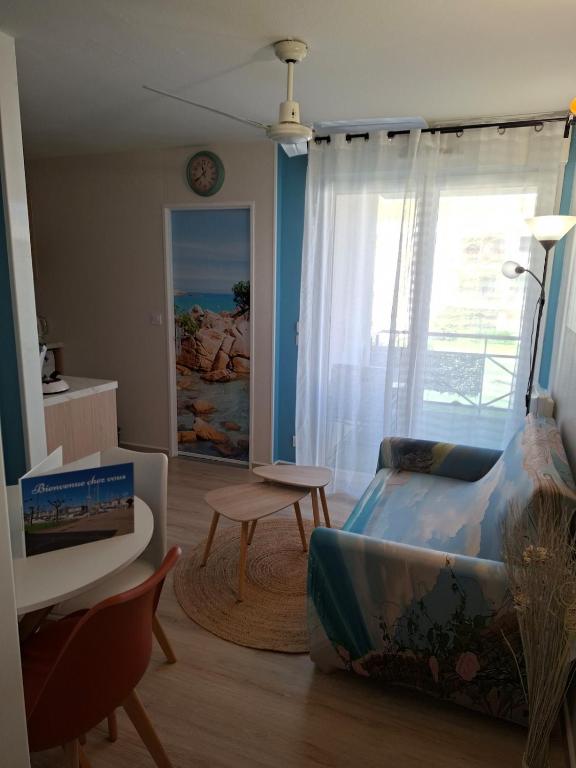 Le Dadmag T2 entièrement rénové - B&B Rochefort