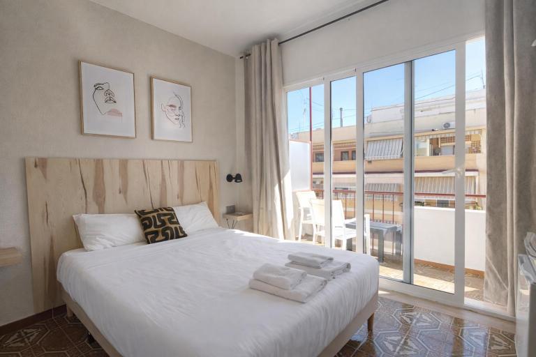 CASA MILA SV19 guesthouse - B&B Alicante