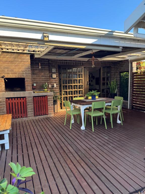 Picasso's Cottage - B&B Port Elizabeth