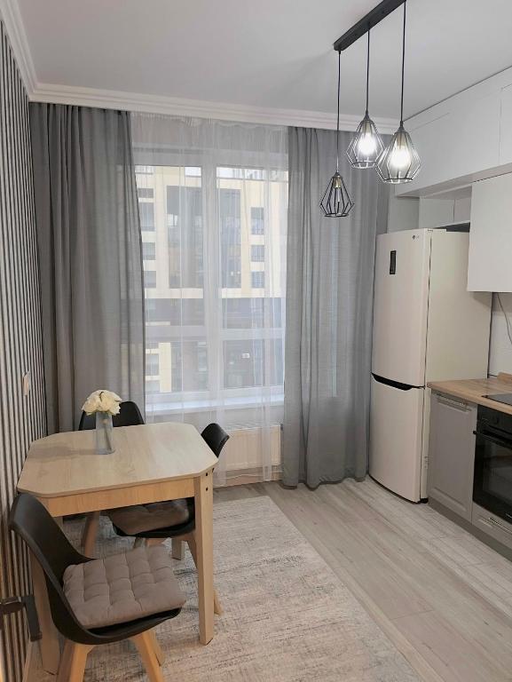 Only Sun квартира рядом с EXPO - Ferienwohnung Astana