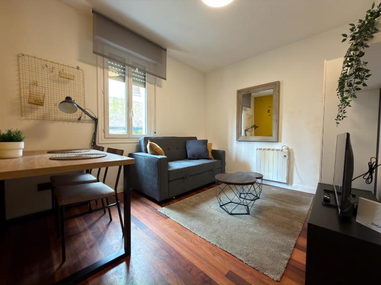 Lamiako Apartment - B&B Leioa