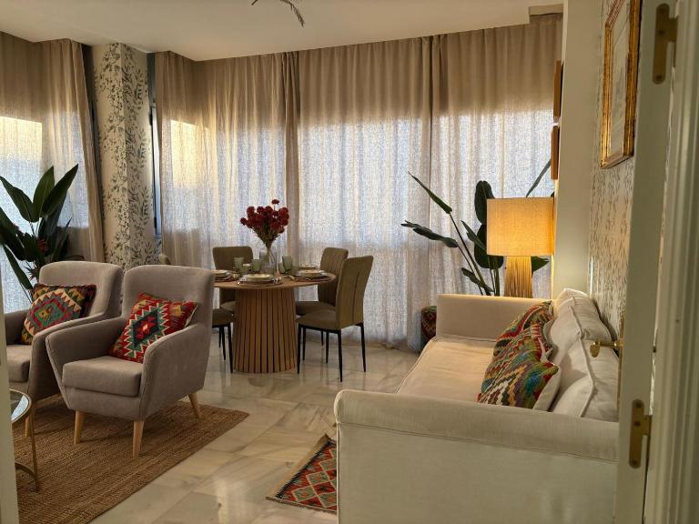 Apartamento Virgen de la Victoria 3 - B&B Sevilla