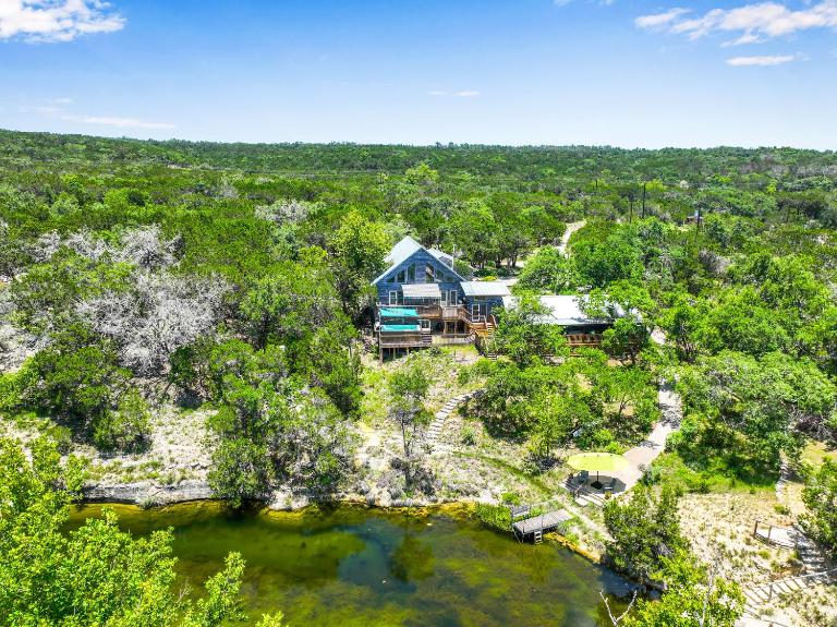 Creekside Vista Escape - ALL - B&B Wimberley