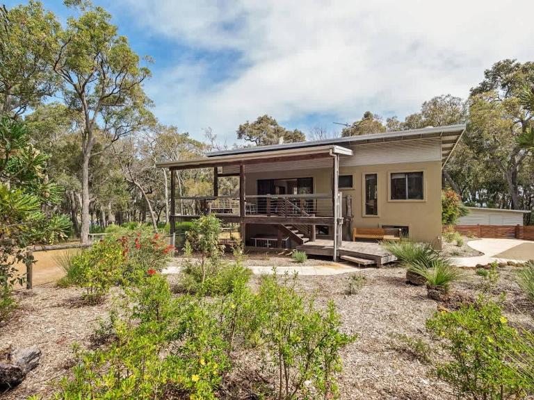 Rosella - Bushland Hideaway - B&B Yallingup