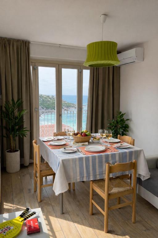 Rena Bianca Sea View Apartment - Ferienwohnung Santa Teresa Gallura