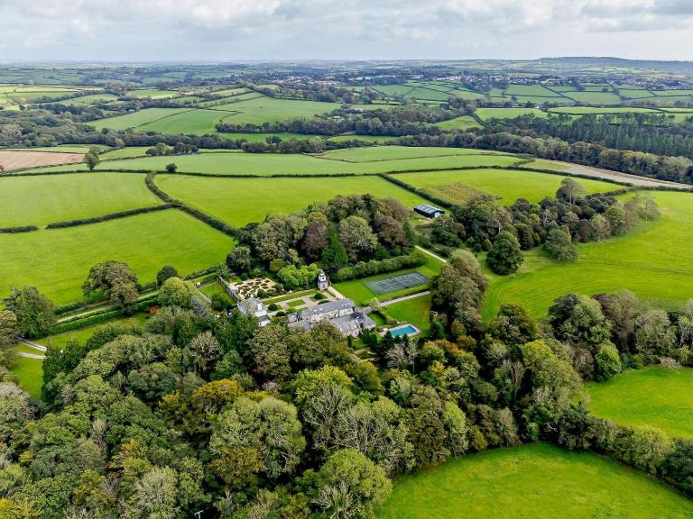 4 Bed in Liskeard oc-47668 - Bed and Breakfast Liskeard