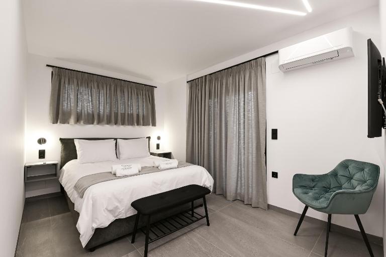 La Boheme modern living - B&B Preveza
