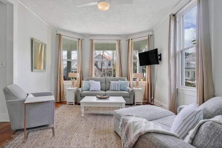 High Tide Historic Duplex - Ferienwohnung Wilmington