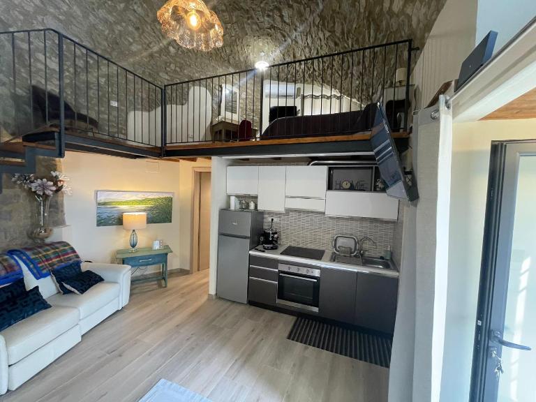 Loft Alla Porta di Sotto Fivizzano - Chambres d'hôtes Fivizzano