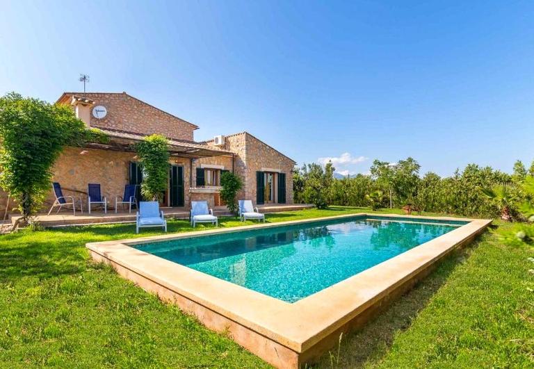Ses Veles by Rentallorca - Bed and Breakfast Binissalem