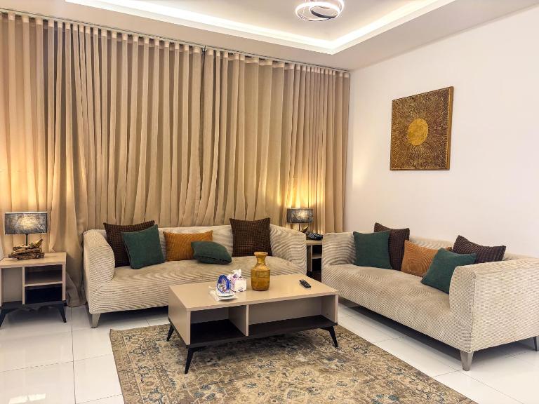 شقق يملا الفاخرة - Bed and Breakfast Medina