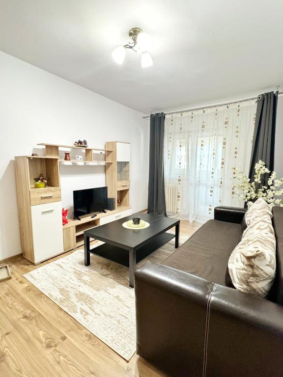 2 Bdr Apartament - Steps From Palas Mall - Chambres d'hôtes Iași