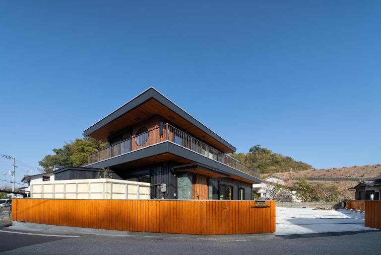URADO TERRACE Private villa 無料駐車場4台 最大10名 桂浜近く ジャグジー シアタールーム完備 - B&B Kochi