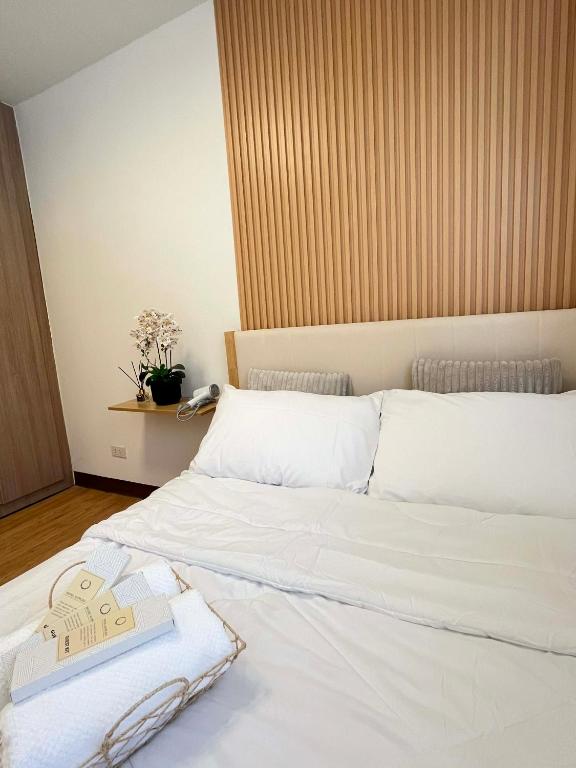Js Place at Arezzo Place Davao - B&B Davao