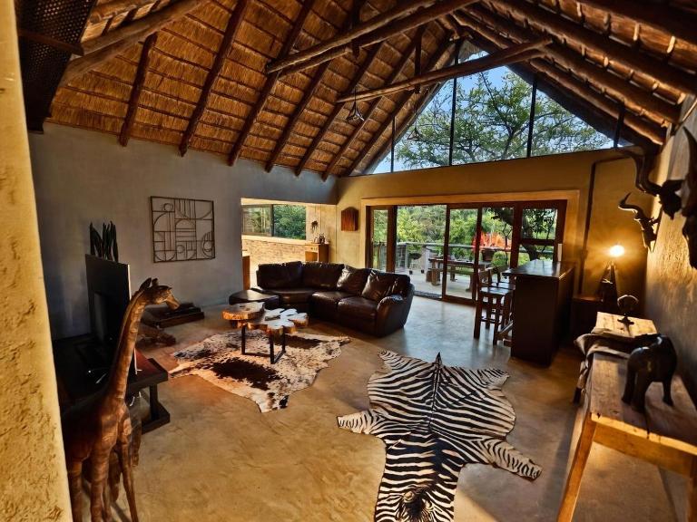Syeta Bush Lodge - Luxury Bush Villa - B&B Crocodile Valley Estates