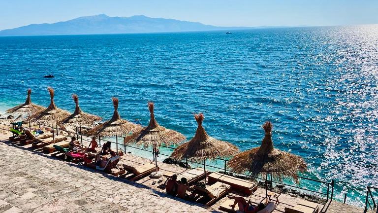 LOOKOUT Apartments 2 - B&B Saranda
