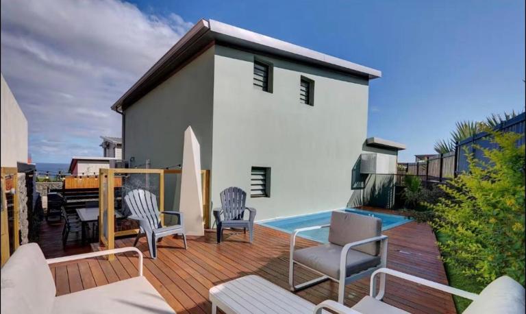Villa 4 étoiles piscine - Lagon & Centre ville - Saint Leu - B&B Saint-Leu