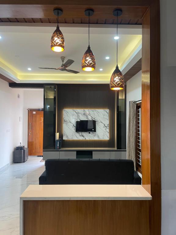 Nele Homestay - B&B Chāmundi