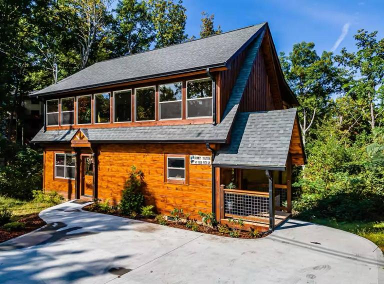 Summit Solitude - B&B Gatlinburg
