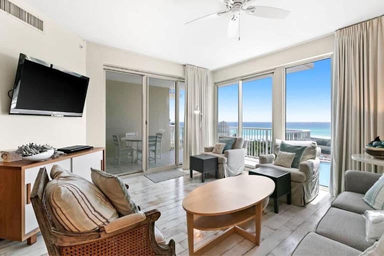 The Crescent 309 - B&B Destin