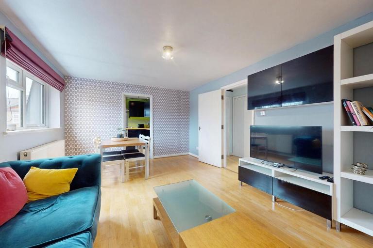 1BR Flat Near Isleworth Station & Syon House - B&B Isleworth