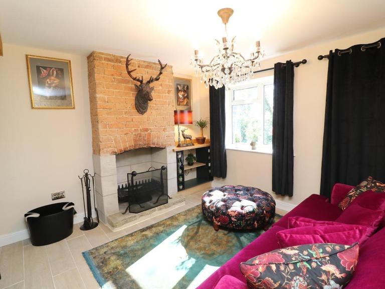 7 The Row, by House of Pause - B&B North Witham