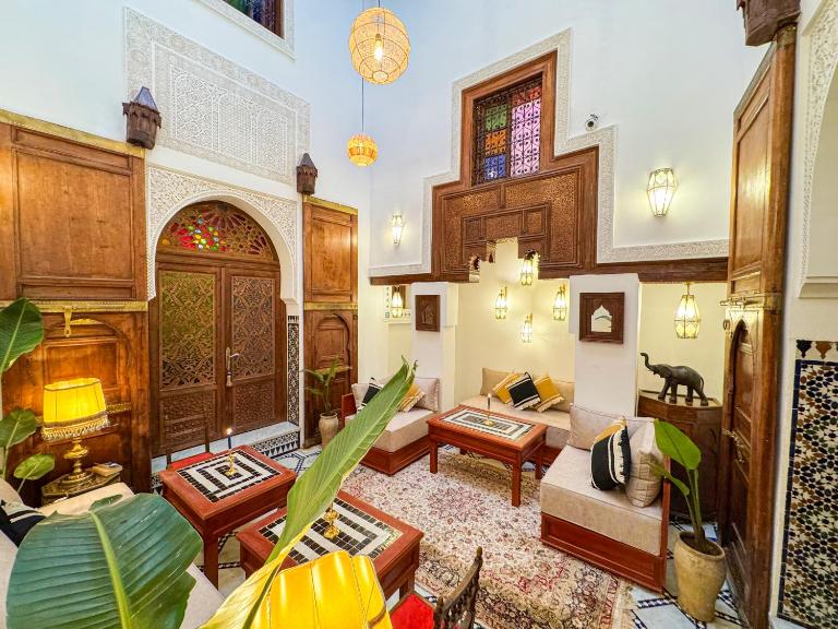 Medina Sky - Renovated Recent - B&B Fez