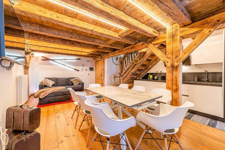 Un Sogno Tra Le Dolomiti - Bed and Breakfast Freina