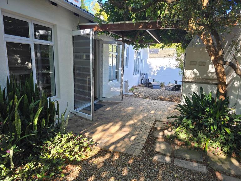Stellenbosch Cottage, Entire House and Garden - Ferienwohnung Stellenbosch