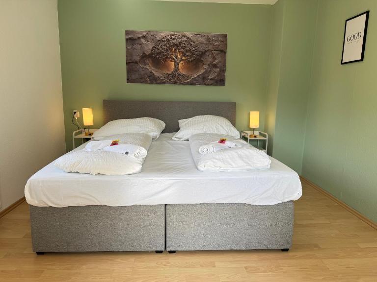 FeWo Karwendelwald nahe Wanderweg, Skilift, Isar und Edeka - Ferienwohnung Mittenwald
