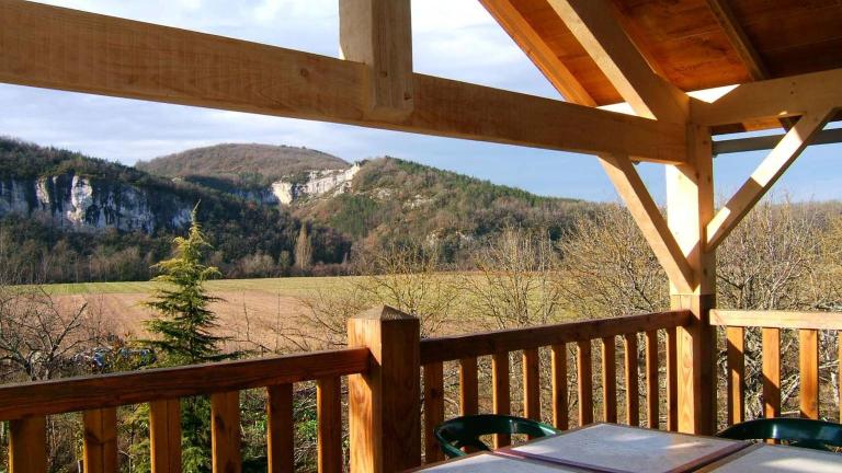 Paysannerie des Versanes - Chambre et gîte à la ferme - B&B Tour-de-Faure