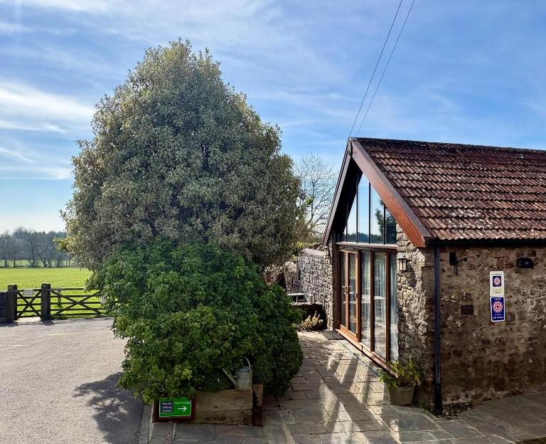 The Old Milking Parlour - Bed and Breakfast Wells