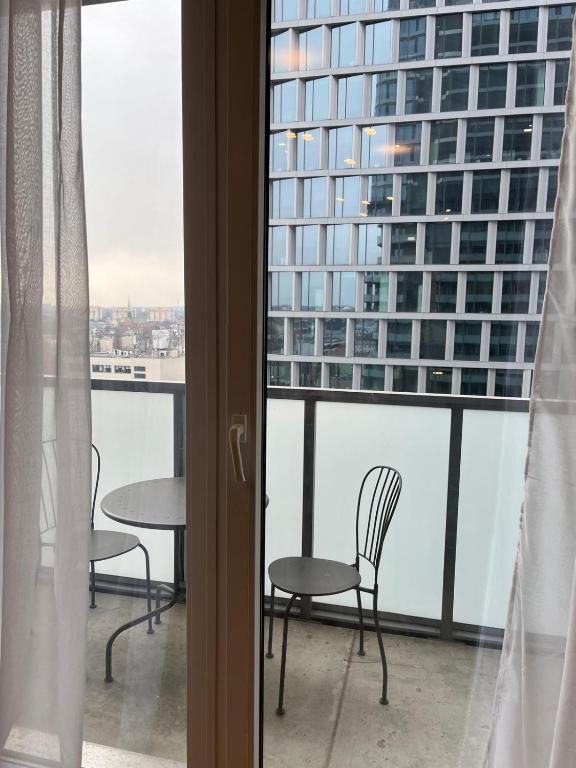 Global l Apartament with balcony l SKY TOWER Katowice l - Ferienwohnung Kattowitz