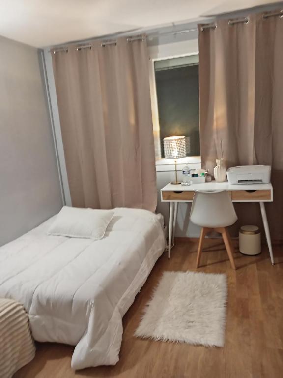Chambre confort parking gratuit - B&B Amiens