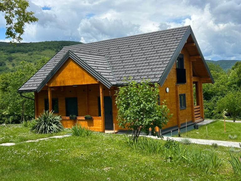 Wooden Villa Old Oak Plitvice Lakes - Ferienwohnung Selište