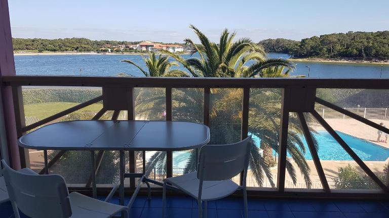 Face au Lac T2 4 Personnes avec Piscine - B&B Vieux-Boucau-les-Bains