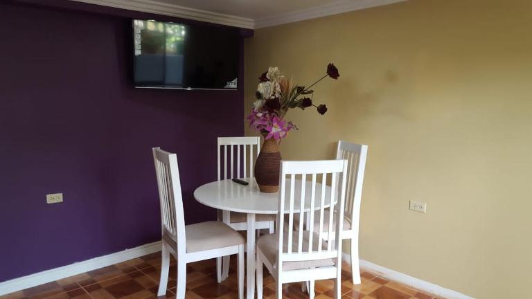 RoseMount Apartments - B&B Scarborough