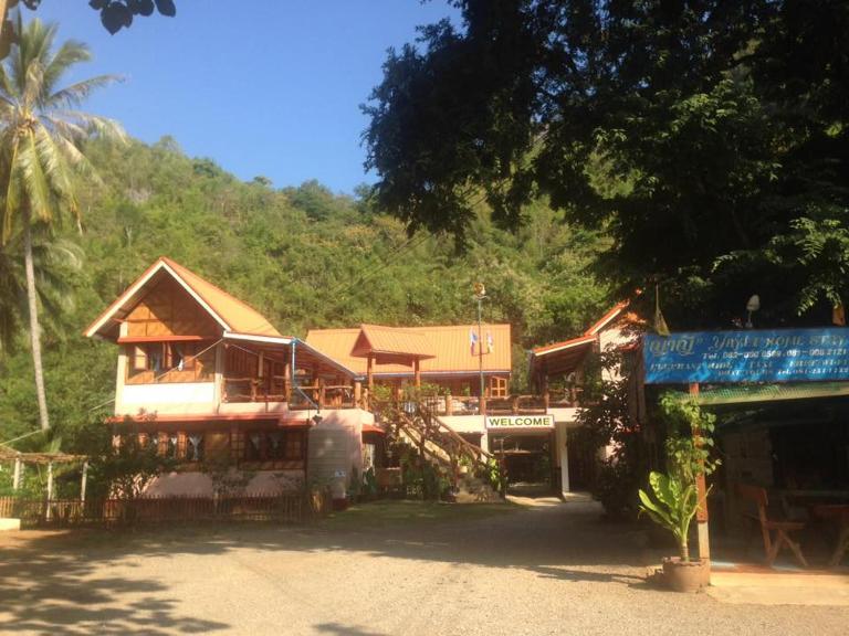 Yayee Homestay - B&B Sai Yok