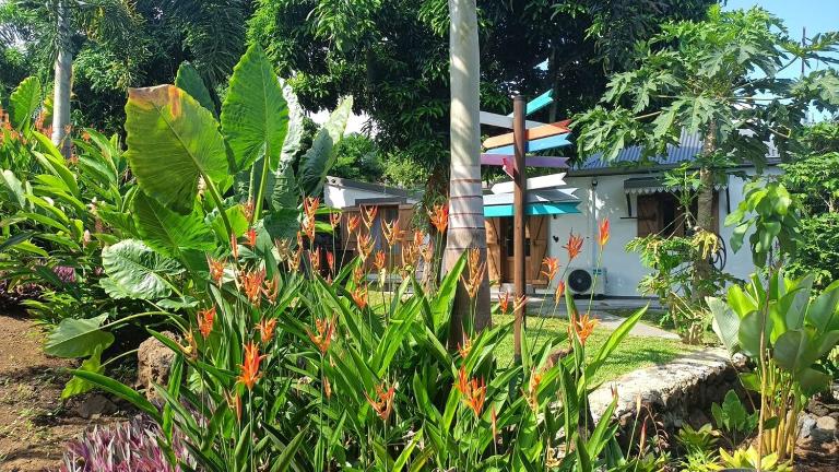 La KAZ ODON, authentique villa créole dans un jardin tropical - Bed and Breakfast Saint-Paul