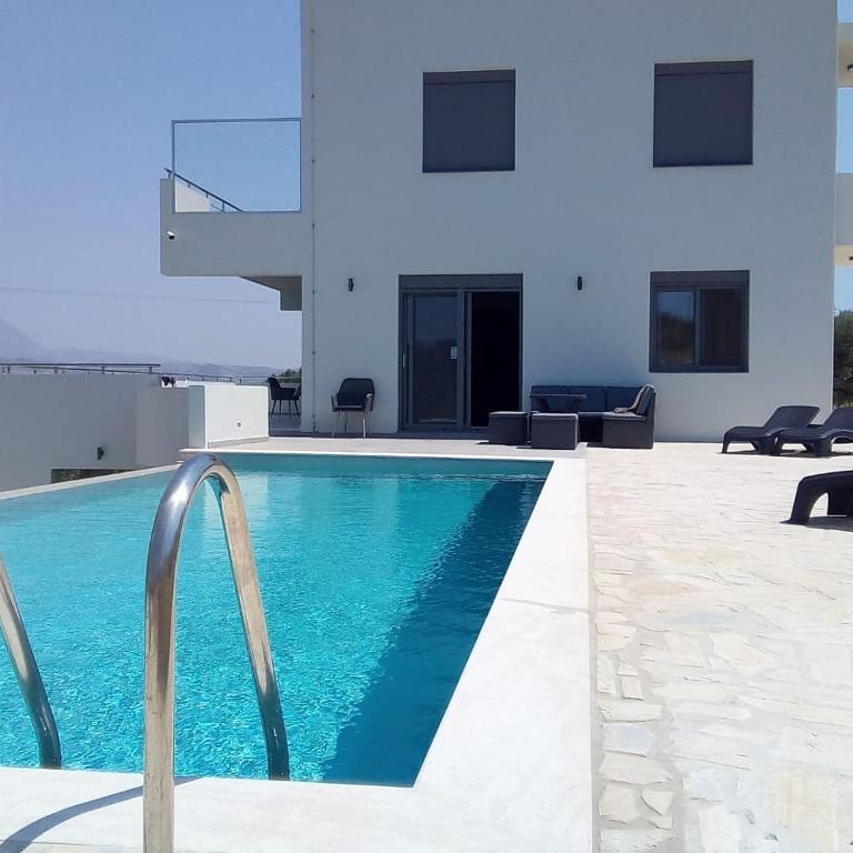 Villa Judo - B&B Pitsídia
