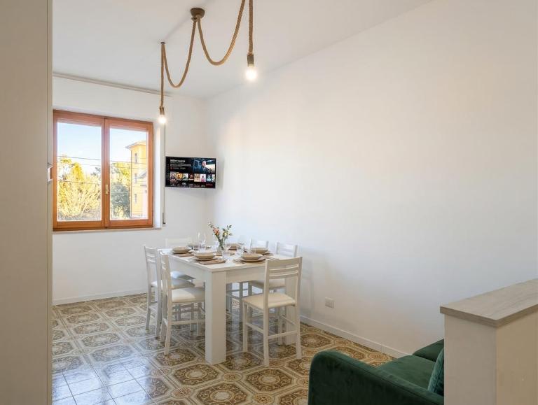 150m from the Sea - AC WiFi Balcony Sleeps 6 - B&B Grottammare