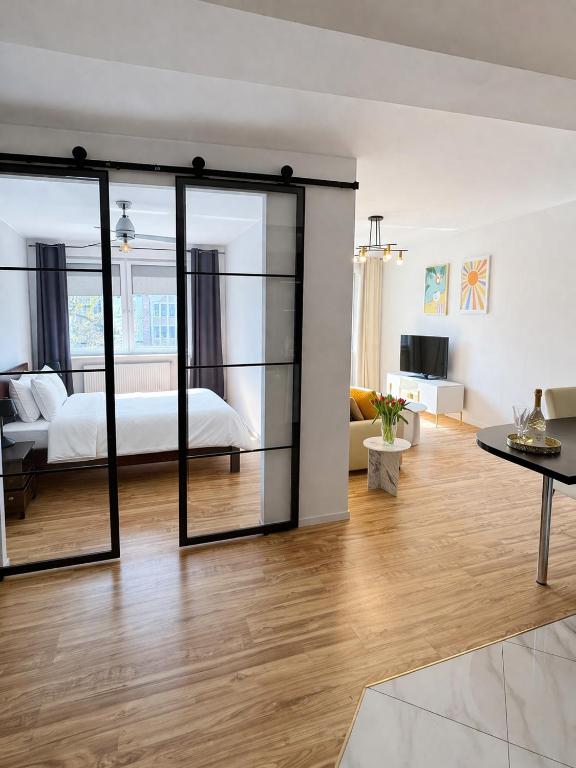 Plac 14- przestronny apartament 60 m2 w centrum - B&B Świnoujście