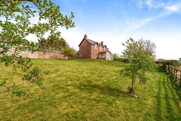 4 Bed in Alyth oc-e31853 - Ferienwohnung Bridgend of Lintrathen