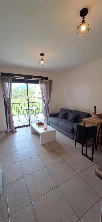 Studio l'aliva - avec balcon - résidence paisible - B&B Propriano
