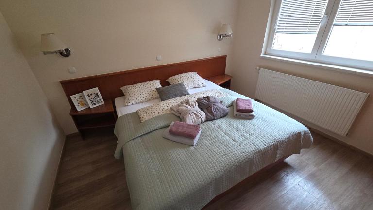 Terme Olimia - Aparthotel Rosa - Apartma 323 - B&B Podčetrtek