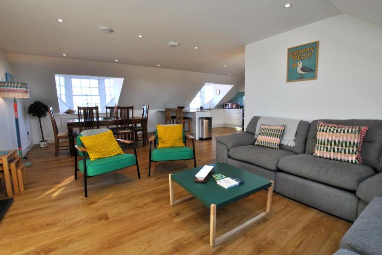 Bass View Cellardyke- contemporary coastal stay - B&B Anstruther