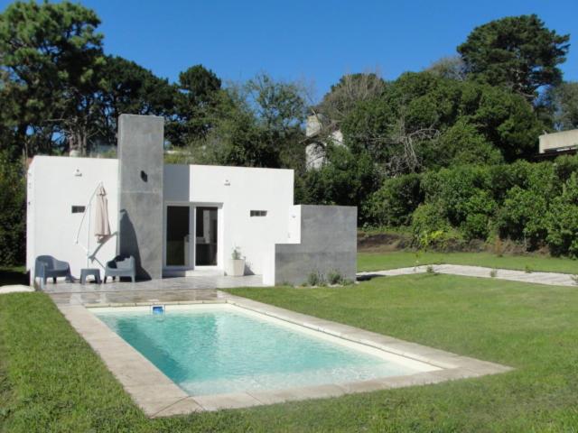 Casa a estrenar con piscina privada en Sierra de los Padres - B&B La Porteña