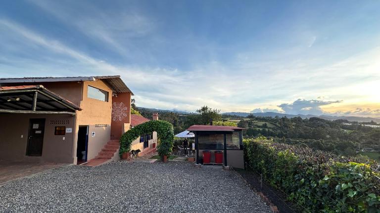 Antara House - B&B Guasca