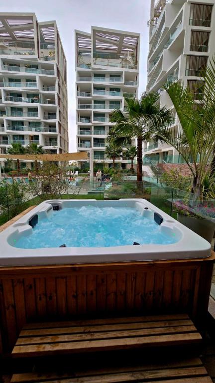 42 סוויטת גן 2 חדרים עם ג'קוזי מפנק במרפסת - Chambres d'hôtes Eilat